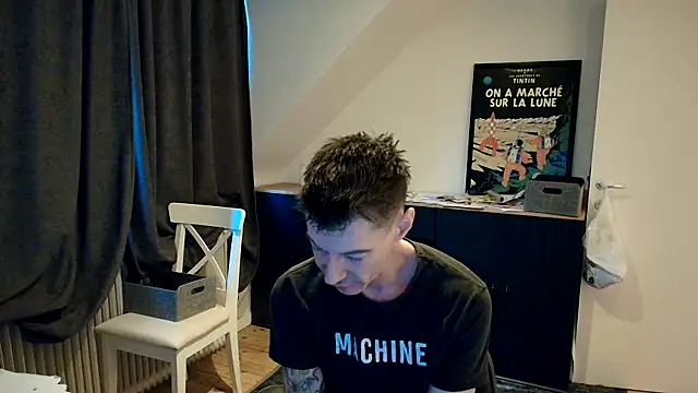 Snapshot of FREAK-Alex-Kanyon chatting on October 1, 2025, 4:57 pm FREAK-Alex-Kanyon online show from October 1, 2025, 4:57 pm