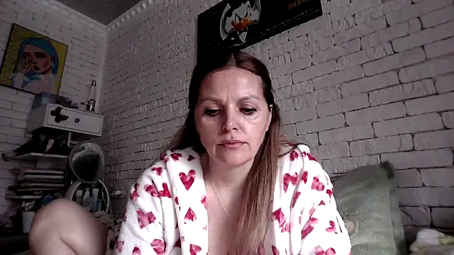 Snapshot of Angel_girllovemy chatting on February 5, 2026, 8:08 am Angel girllovemy online show from February 5, 2026, 8:08 am