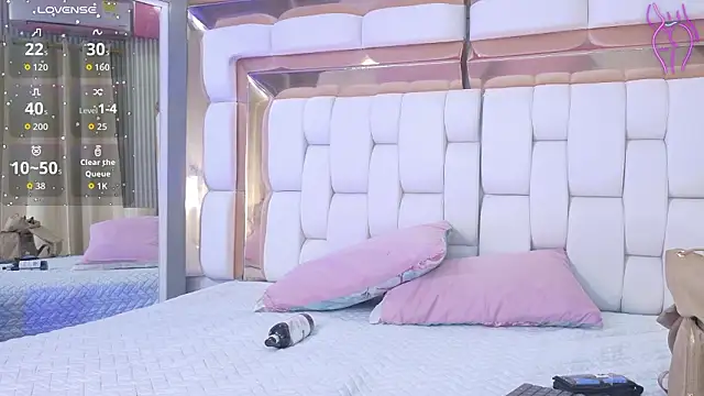 Snapshot of sexysistter chatting on February 3, 2026, 12:10 pm sexysistter online show from February 3, 2026, 12:10 pm