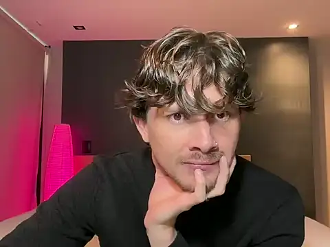 mcklister kinky feets online show from February 11, 2026, 4:56 pm