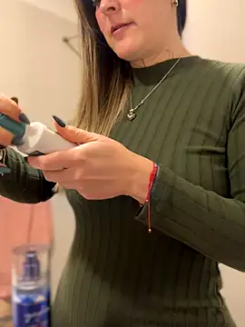 Snapshot of misslulipop chatting on September 28, 2025, 10:48 pm misslulipop online show from September 28, 2025, 10:48 pm