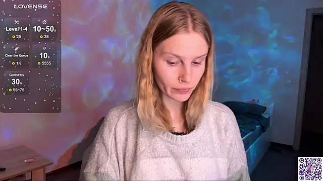 Chanel Gill online show from September 29, 2025, 8:13 pm