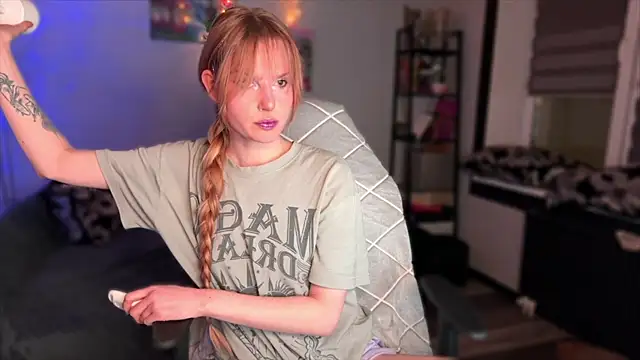 Chanel Gill online show from January 13, 2026, 9:20 pm