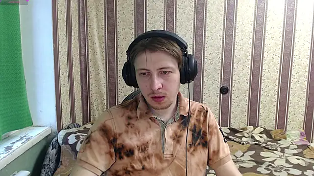 darienlarge online show from November 26, 2025, 10:27 am