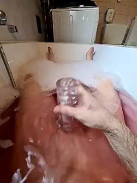 Snapshot of toeloverlive chatting on December 1, 2025, 9:58 am toeloverlive online show from December 1, 2025, 9:58 am