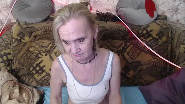 MissBekker online show from December 17, 2024, 9:17 am