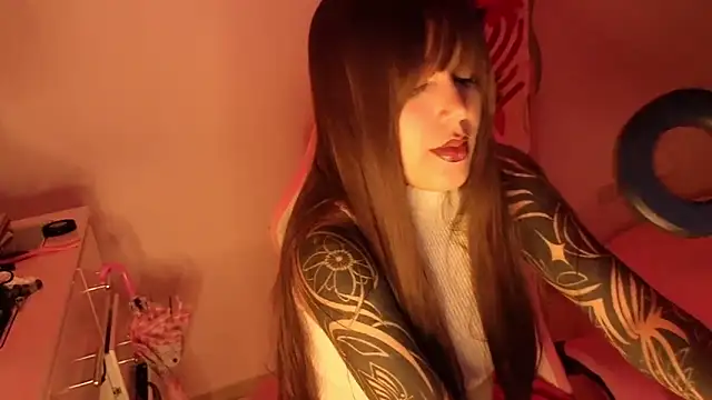 goddess vee  online show from February 24, 2026, 11:36 pm