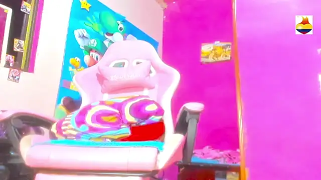 BARBYCHOCOLAT online show from February 9, 2026, 10:36 pm