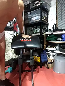 Snapshot of rob2810 chatting on February 5, 2026, 7:51 pm rob2810 online show from February 5, 2026, 7:51 pm