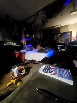 Hotredheadandtoungelasher online show from February 6, 2026, 5:12 am