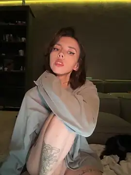 Snapshot of Bastet chatting on November 29, 2025, 6:22 pm Bastet online show from November 29, 2025, 6:22 pm