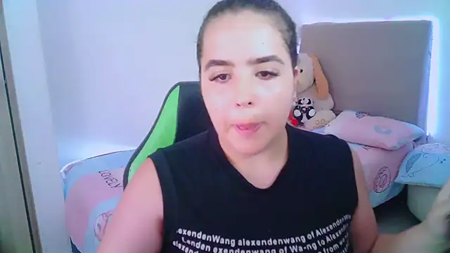  alicia z online show from January 25, 2025, 6:02 pm