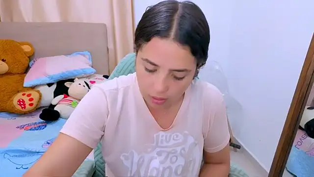  alicia z online show from February 5, 2026, 4:39 am