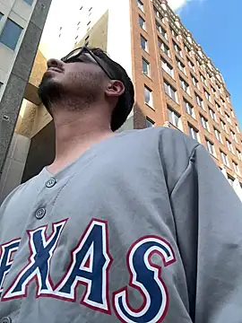 Snapshot of Bbyboyivan chatting on March 1, 2026, 9:28 pm Bbyboyivan online show from March 1, 2026, 9:28 pm