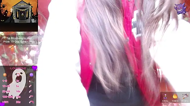 Snapshot of MidoriQuiinn chatting on October 8, 2025, 1:53 pm MidoriQuiinn online show from October 8, 2025, 1:53 pm