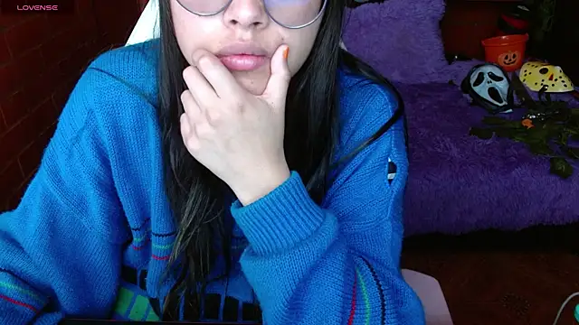 Snapshot of MidoriQuiinn chatting on October 20, 2025, 1:55 pm MidoriQuiinn online show from October 20, 2025, 1:55 pm