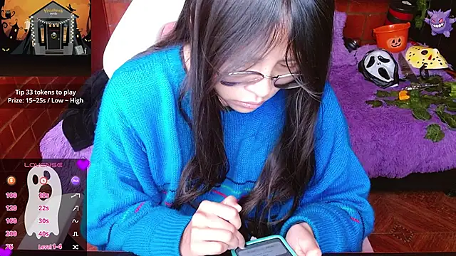 Snapshot of MidoriQuiinn chatting on October 21, 2025, 2:18 pm MidoriQuiinn online show from October 21, 2025, 2:18 pm