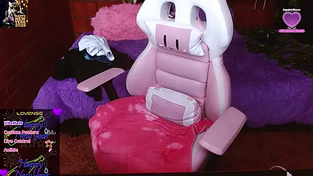 Snapshot of MidoriQuiinn chatting on January 9, 2026, 1:47 pm MidoriQuiinn online show from January 9, 2026, 1:47 pm