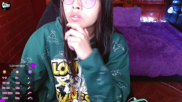 Snapshot of MidoriQuiinn chatting on February 20, 2026, 2:50 pm MidoriQuiinn online show from February 20, 2026, 2:50 pm