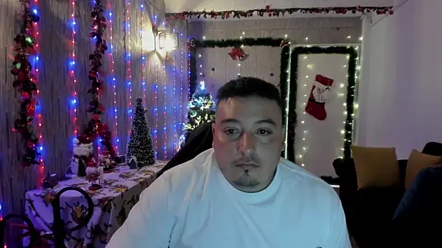 antonycruz online show from December 25, 2024, 4:11 pm