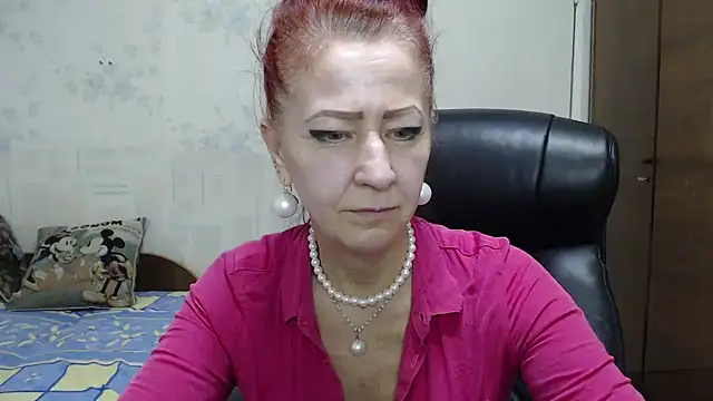 MilayaDFlow online show from March 15, 2025, 7:05 pm