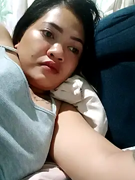 amariaxxx388 online show from February 6, 2025, 12:48 pm