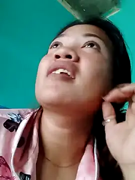 amariaxxx388 online show from February 20, 2025, 3:34 am