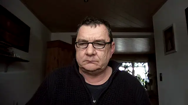 Snapshot of Nobbie444 chatting on February 4, 2026, 11:27 am Nobbie444 online show from February 4, 2026, 11:27 am