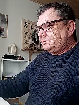 Snapshot of Nobbie444 chatting on February 20, 2026, 9:54 am Nobbie444 online show from February 20, 2026, 9:54 am