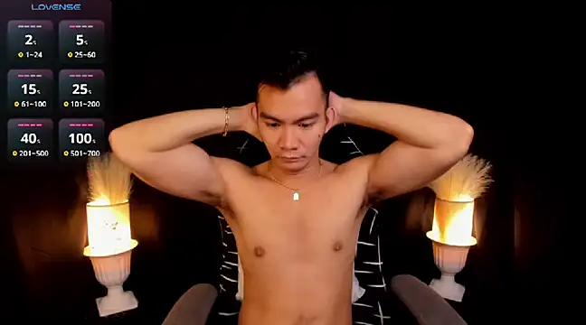 000batman000 online show from February 25, 2025, 10:47 am