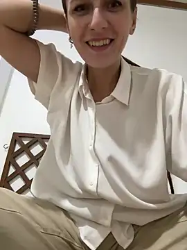 BritneyHall online show from December 29, 2024, 12:55 pm