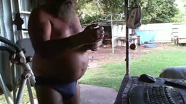 herbie010666 online show from February 2, 2025, 8:24 am