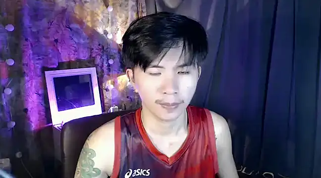 Sexy Handsome Drex online show from December 9, 2024, 8:11 am