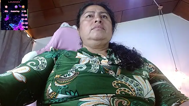 Keyla01  online show from February 16, 2026, 5:09 pm