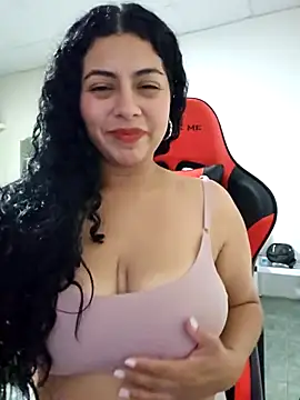 Mary pinkish online show from February 13, 2026, 2:51 am