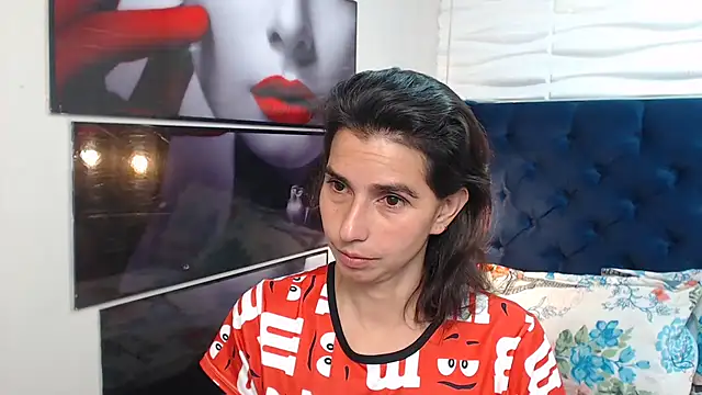 Eva-Williams online show from February 14, 2025, 3:33 am