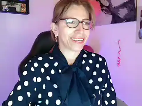Snapshot of Chayla_Ruiz chatting on February 25, 2025, 1:28 pm Chayla Ruiz online show from February 25, 2025, 1:28 pm