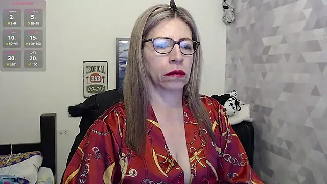 Snapshot of Chayla_Ruiz chatting on September 20, 2025, 11:11 am Chayla Ruiz online show from September 20, 2025, 11:11 am