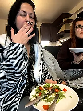 Snapshot of Masha_Real_84 chatting on February 27, 2026, 7:47 pm Masha Real 84 online show from February 27, 2026, 7:47 pm