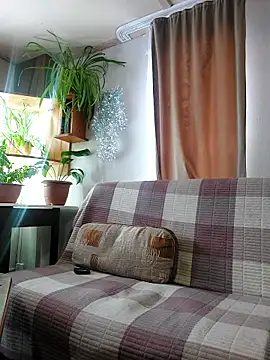 Snapshot of IrmaRose chatting on January 18, 2026, 5:44 am IrmaRose online show from January 18, 2026, 5:44 am