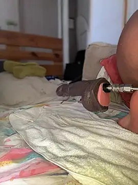 Snapshot of ROUSSH chatting on February 22, 2026, 12:36 pm ROUSSH online show from February 22, 2026, 12:36 pm