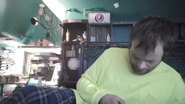 Snapshot of charactrzero chatting on February 8, 2026, 4:43 pm charactrzero online show from February 8, 2026, 4:43 pm