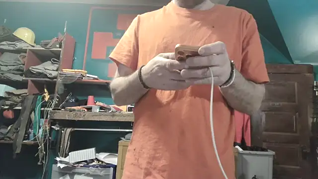 Snapshot of charactrzero chatting on February 13, 2026, 11:17 am charactrzero online show from February 13, 2026, 11:17 am