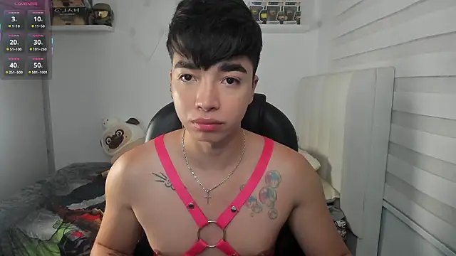 santy7v7 online show from February 21, 2026, 1:34 pm