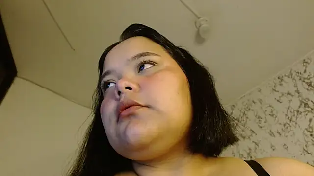 sexychubby    online show from October 12, 2025, 10:25 am