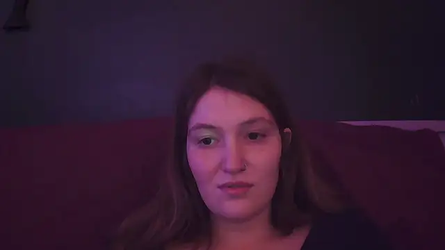 Snapshot of Angelk43 chatting on January 8, 2026, 6:59 am Angelk43 online show from January 8, 2026, 6:59 am