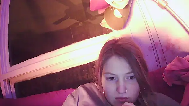 Snapshot of Angelk43 chatting on February 21, 2026, 5:52 am Angelk43 online show from February 21, 2026, 5:52 am