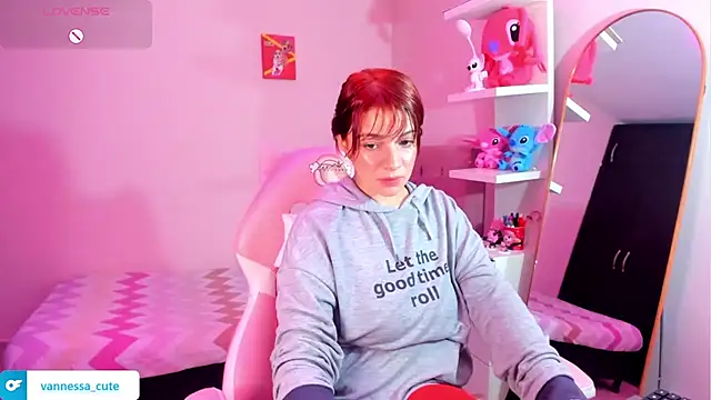 Vannessa  Shy online show from February 9, 2026, 8:02 pm