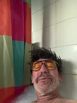 Snapshot of maxximere chatting on February 21, 2026, 4:52 pm maxximere online show from February 21, 2026, 4:52 pm