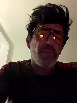 Snapshot of maxximere chatting on February 28, 2026, 1:28 am maxximere online show from February 28, 2026, 1:28 am